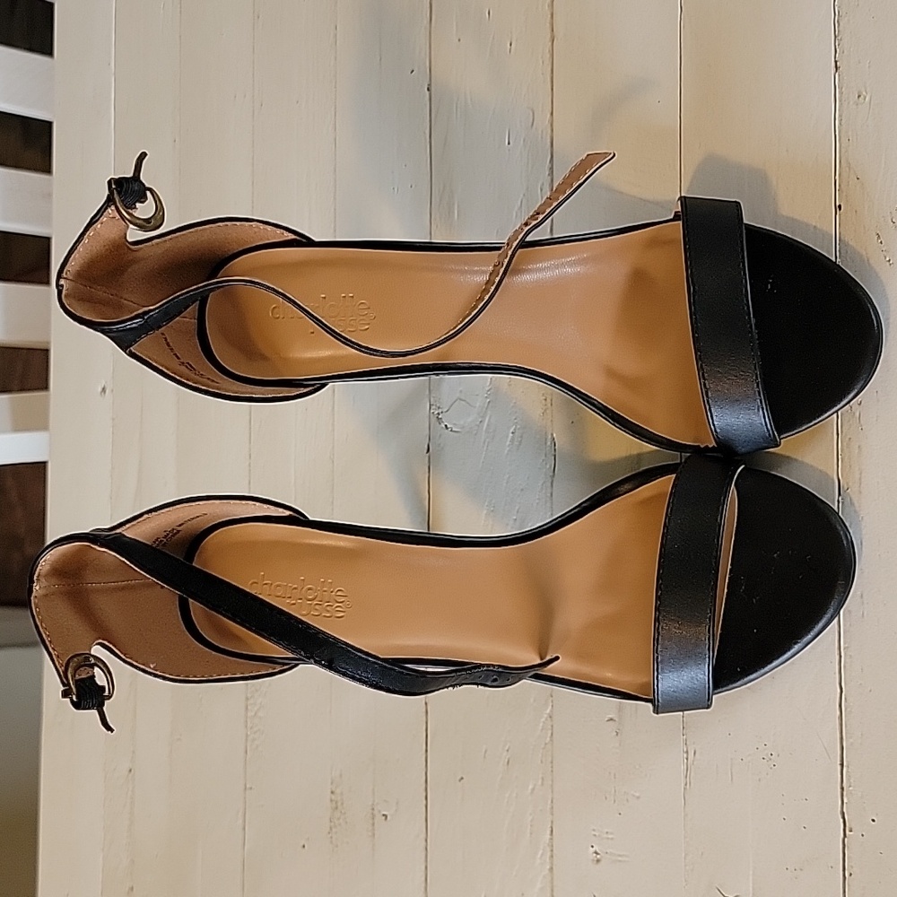 Shoes - Picture 2 of 2